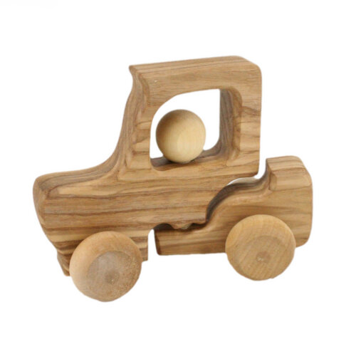 wooden-tractor-driver