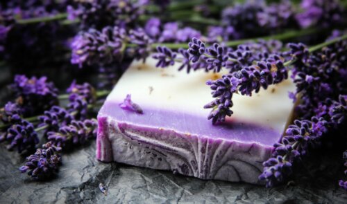 lavender-oil-soap