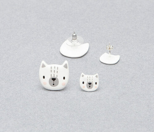 earrings-cat-white-both